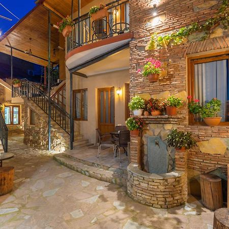 Apartments With Wine Cellar In Old Tbilisi Exteriér fotografie