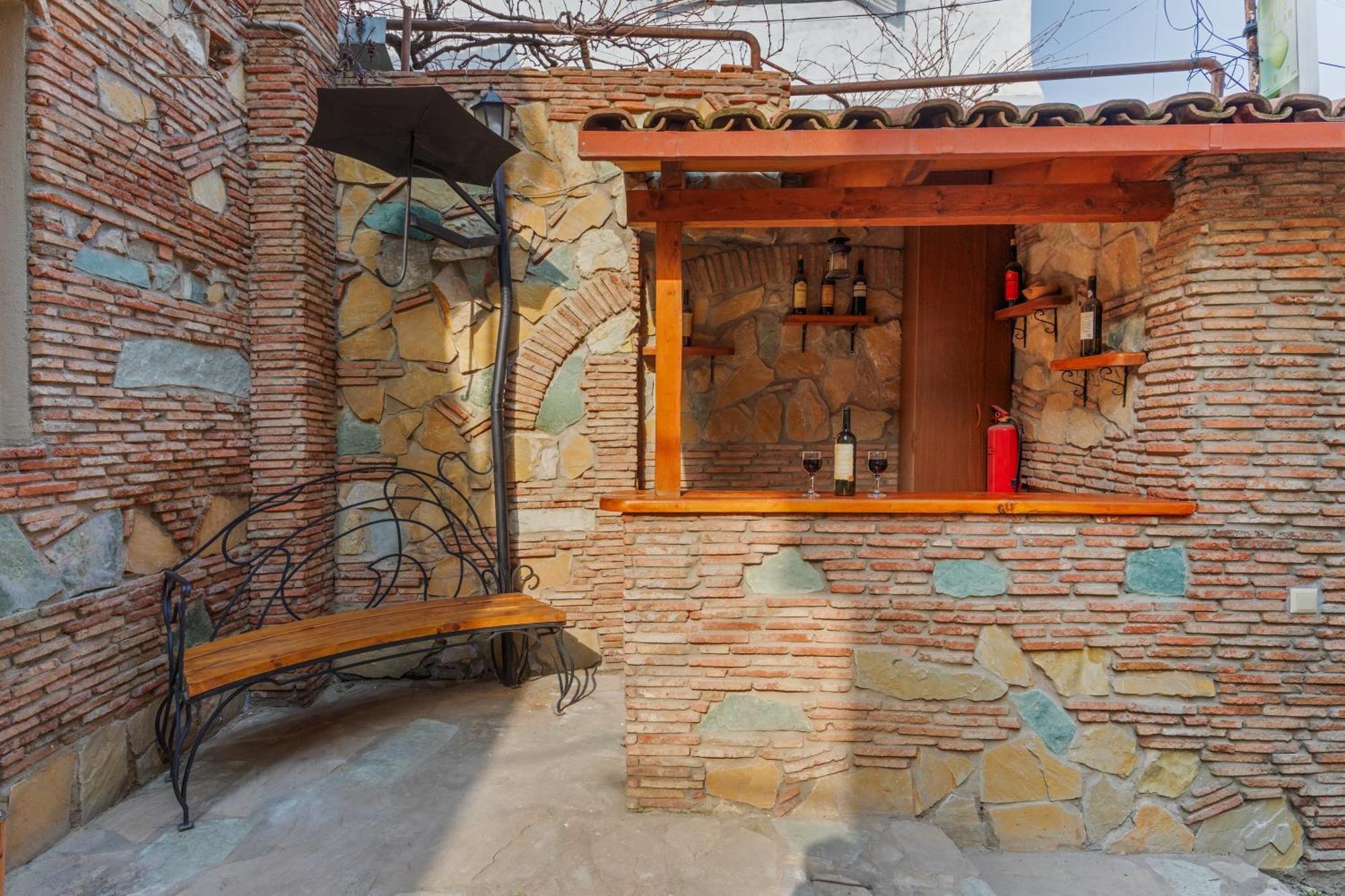 Apartments With Wine Cellar In Old Tbilisi Exteriér fotografie